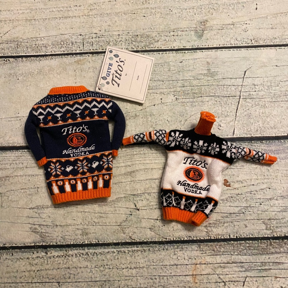 2 total 1 NWT and 1 NWOT Tito’s Christmas mini sweater. Bottle topper/ 2022